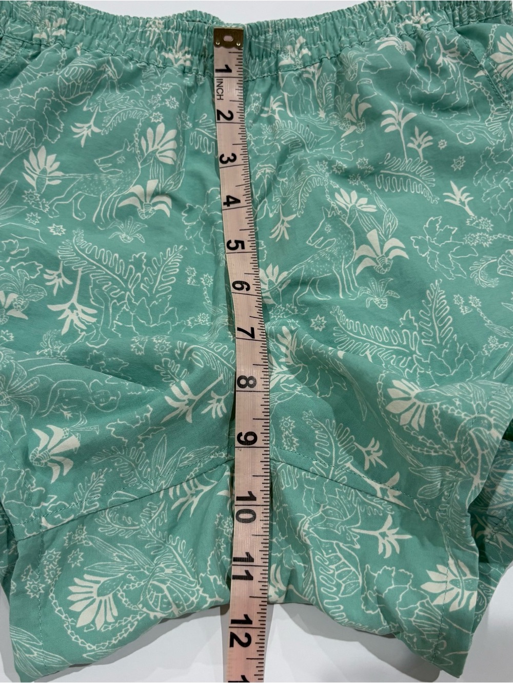 Patagonia Womens XS Baggies Shorts Green Tropical Print Hiking Outdoor - Picture 6 of 8